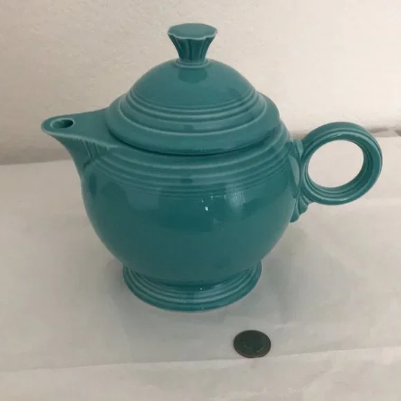 Turquoise Fiestaware Teapot - Picture 2 of 11